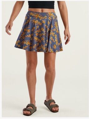 Toad&Co Birdie Shadow Daisy Organic Cotton Skort